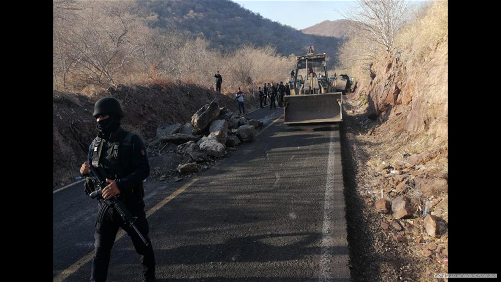 NARCOS ATACAN CON DRON EXPLOSIVO DE POLICIAS DE AGUILILLA