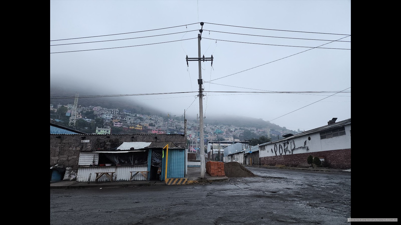 EN TIEMPO DE LLUVIAS TULPETLAC SE CONVIERTE EN UNA ALBERCA