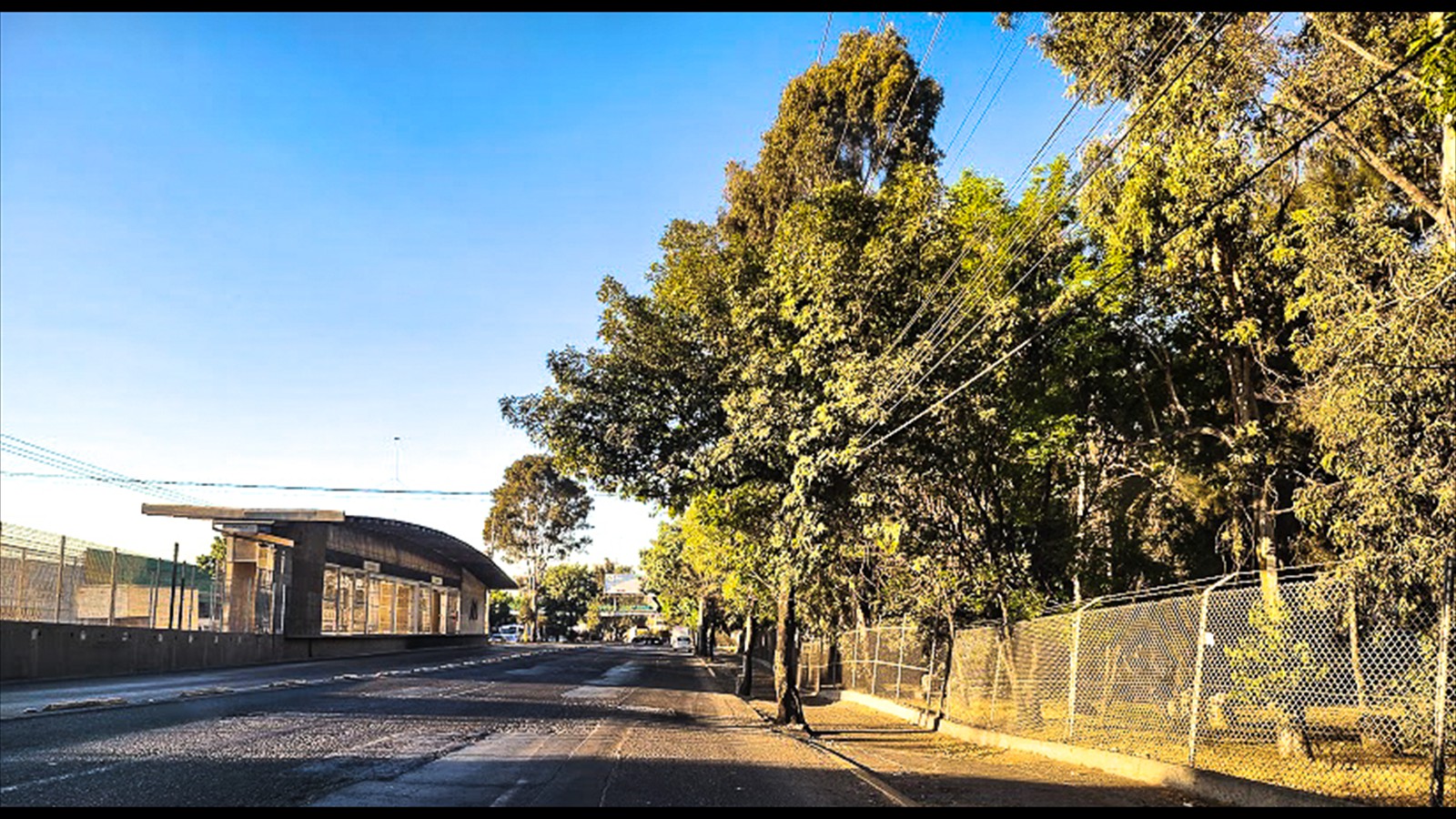 ASÍ COMO CASI TODAS LAS VIALIDADES DEL MUNICIPIO 