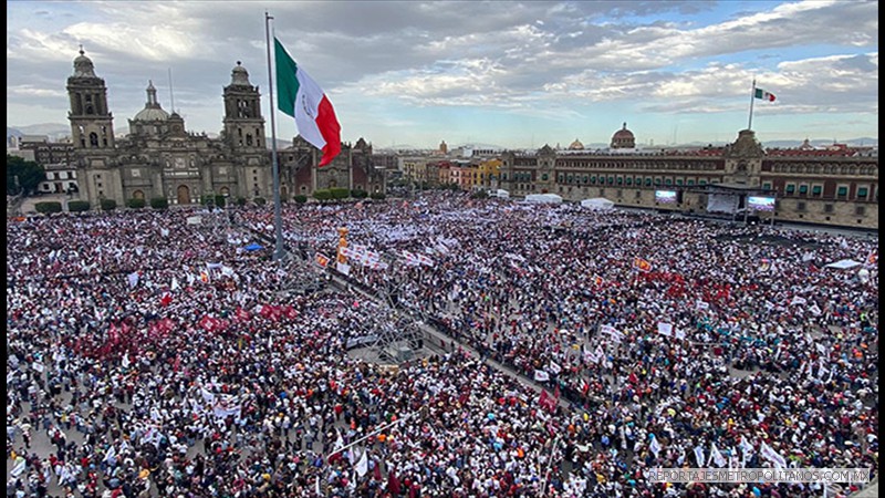 TRES AÑOS Y AMLO TIENE EL 70 POR CIENTO DE ACEPTACIÓN