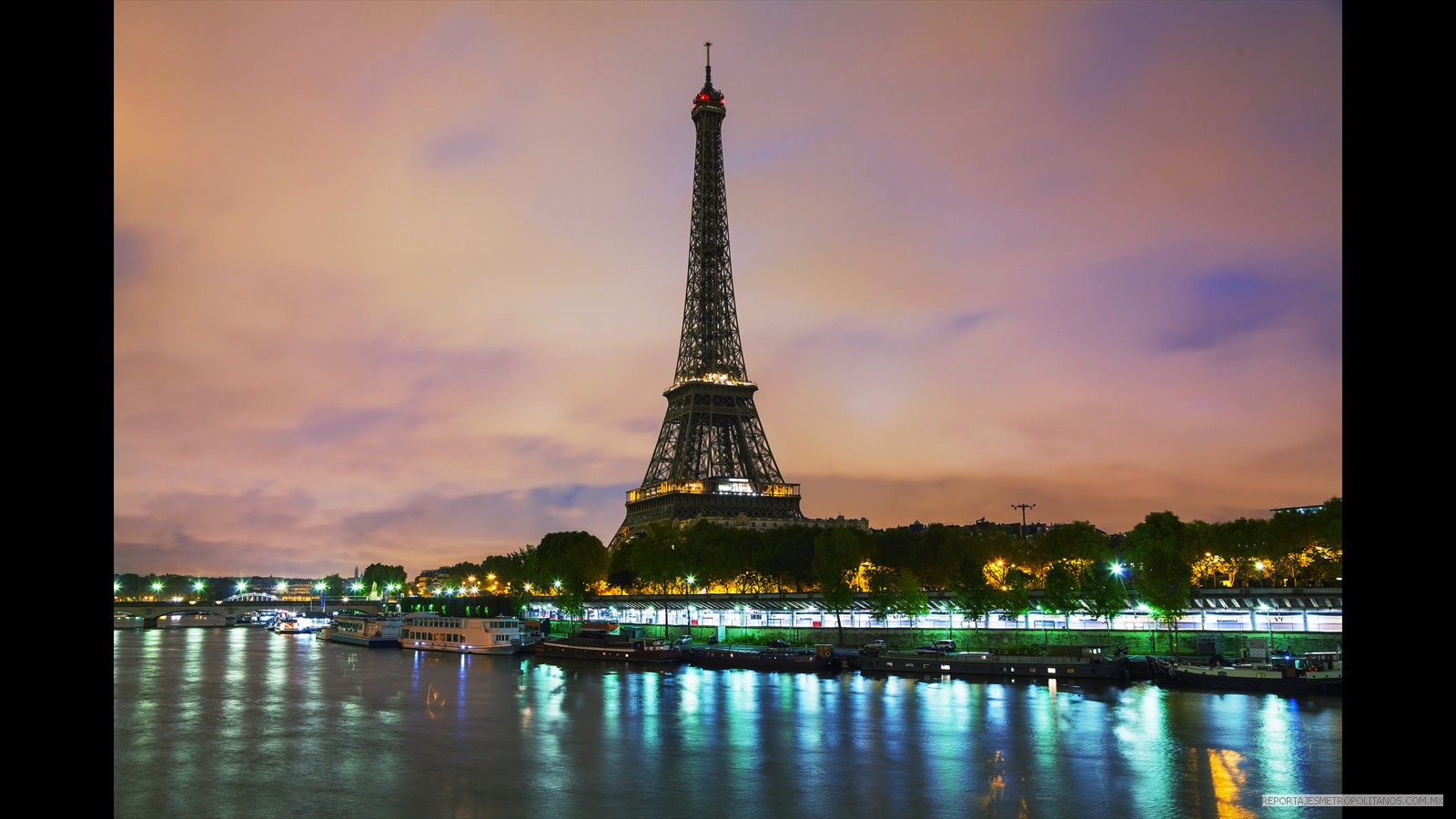 PARIS. TORRE EIFFEL