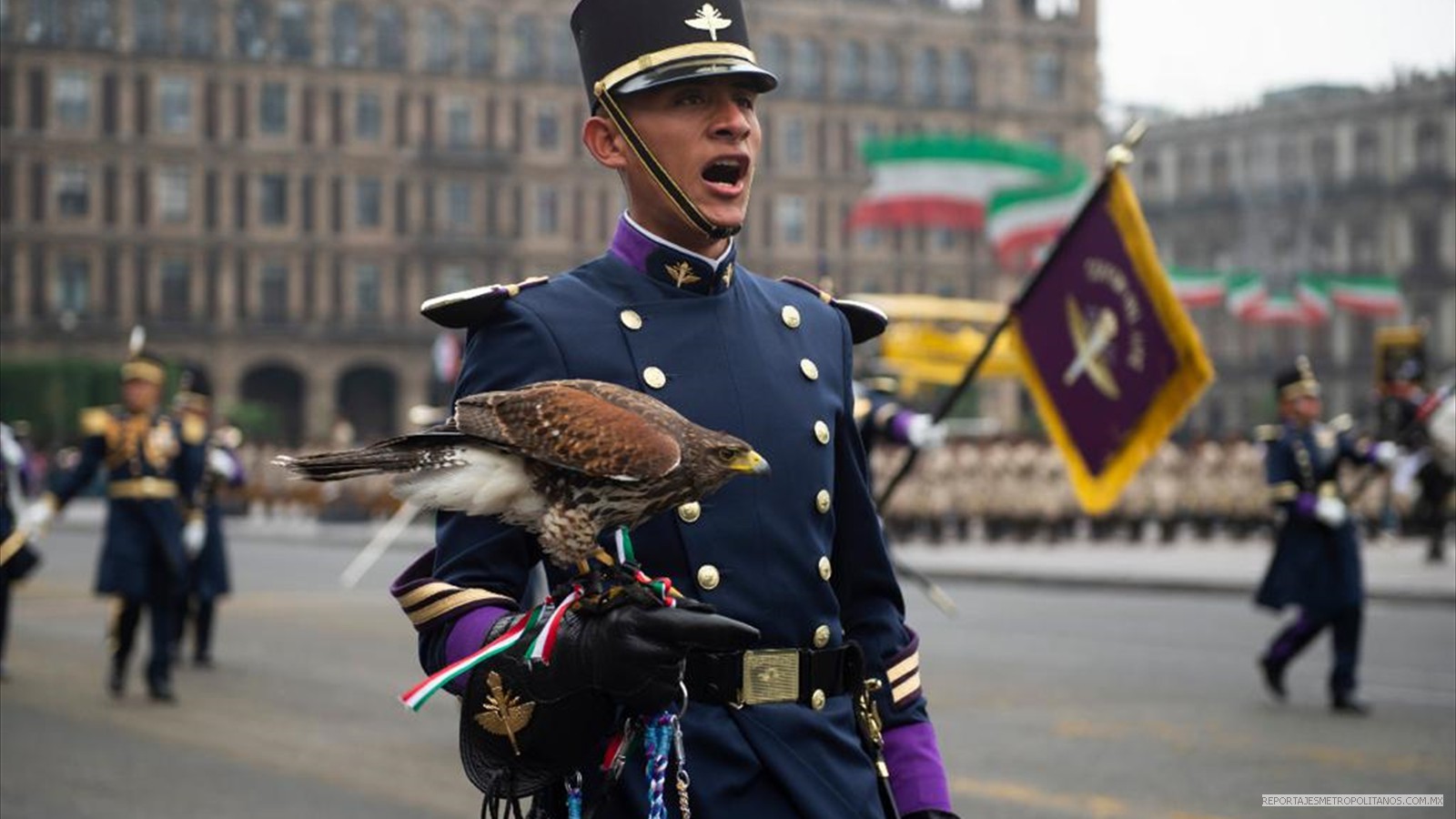 EL DESFILE MILITAR SE CELEBRA CADA 20 DE NOVIEMBRE DESDE 1930 