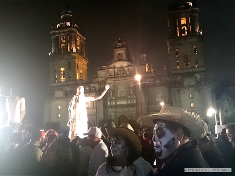 MANCERA REGRESA A LA VIDA EN EL DIA DE MUERTOS