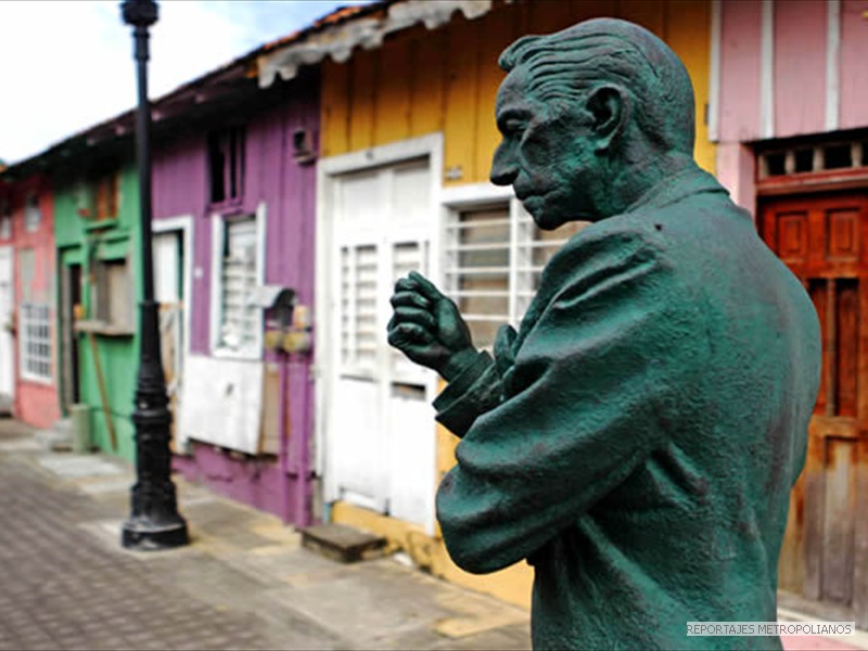 AGUSTIN LARA Y LA CASITA BLANCA