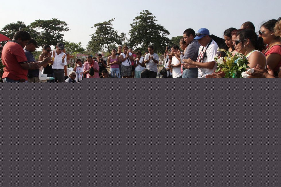 Funerales de los fotógrafos Guillermo Luna y Gabriel Huge asesinados en Veracruz, el 4 de mayo de 2012 (AFP / Lucas Castro), _Feb 2016 Funerales de los fotógrafos Guillermo Luna y Gabriel Huge asesinados en Veracruz, el 4 de mayo de 2012 (AFP / Lucas Castro)